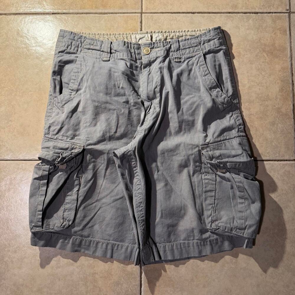 Y2k aeropostale gray white striped Cargo Mens Shorts Size 33 in mens